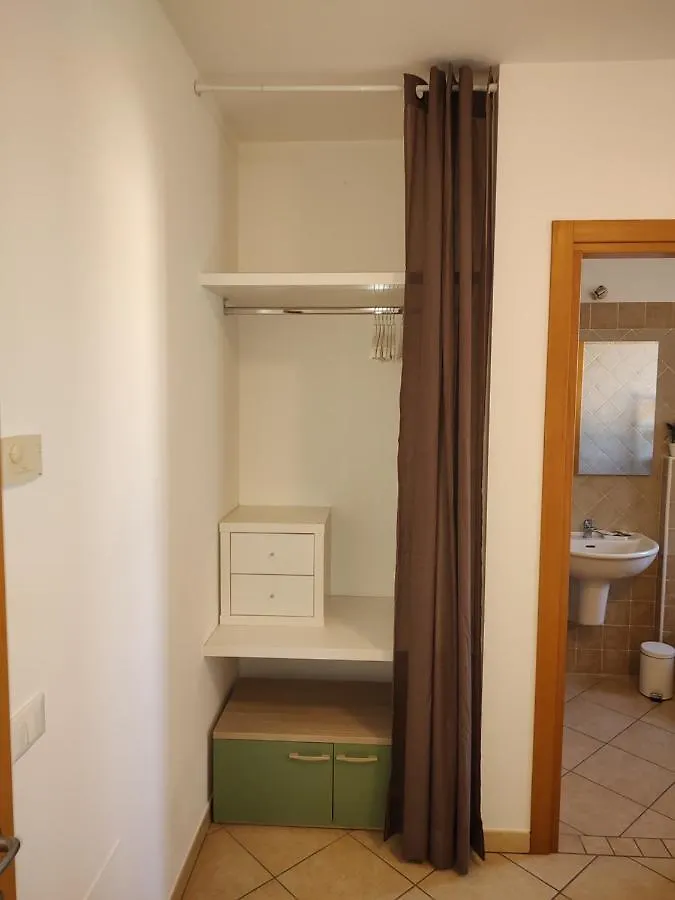 Borgo Levante Camere Porto Viro 0*,  Italy